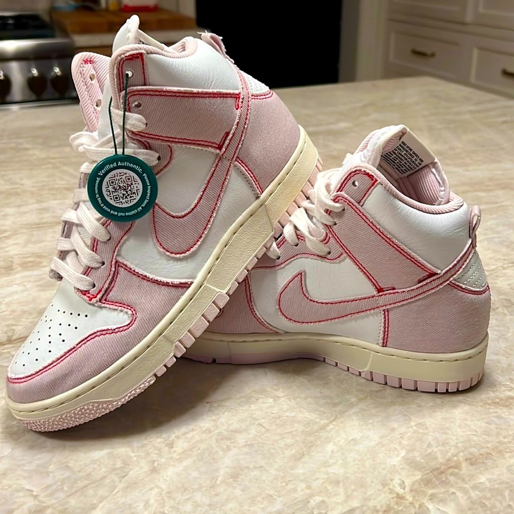 Nike Dunk High 1985